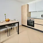 Supreme Studio Apartment Bijoux