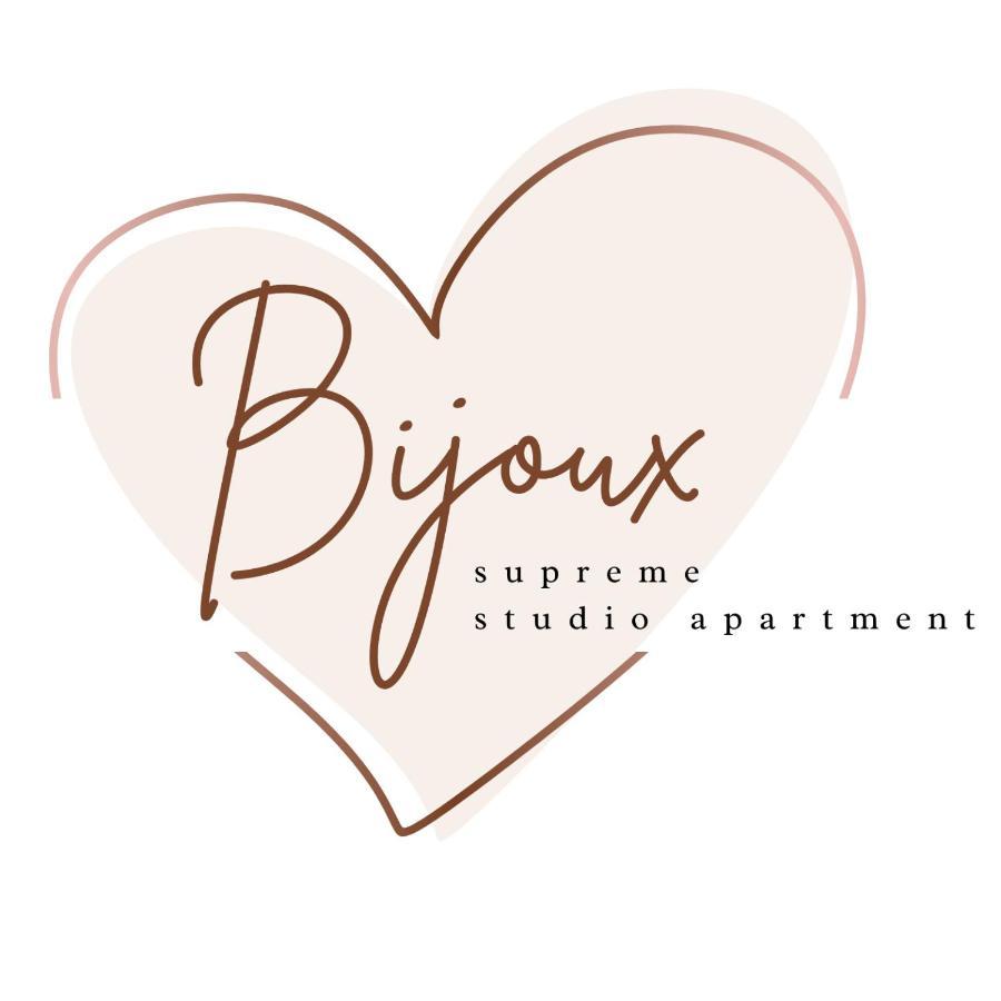 Apartment Supreme Bijoux *